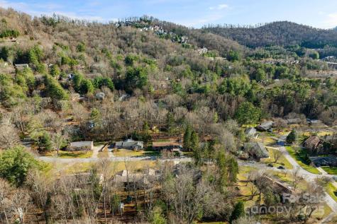 23 Ballantree Drive Asheville NC 28803