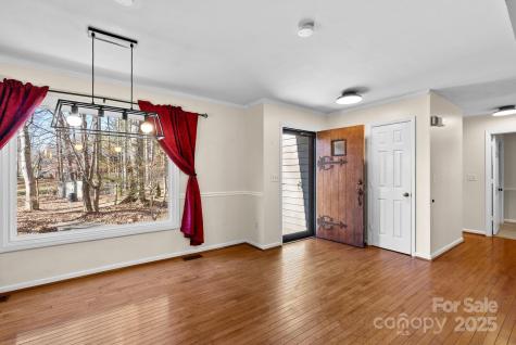 23 Ballantree Drive Asheville NC 28803