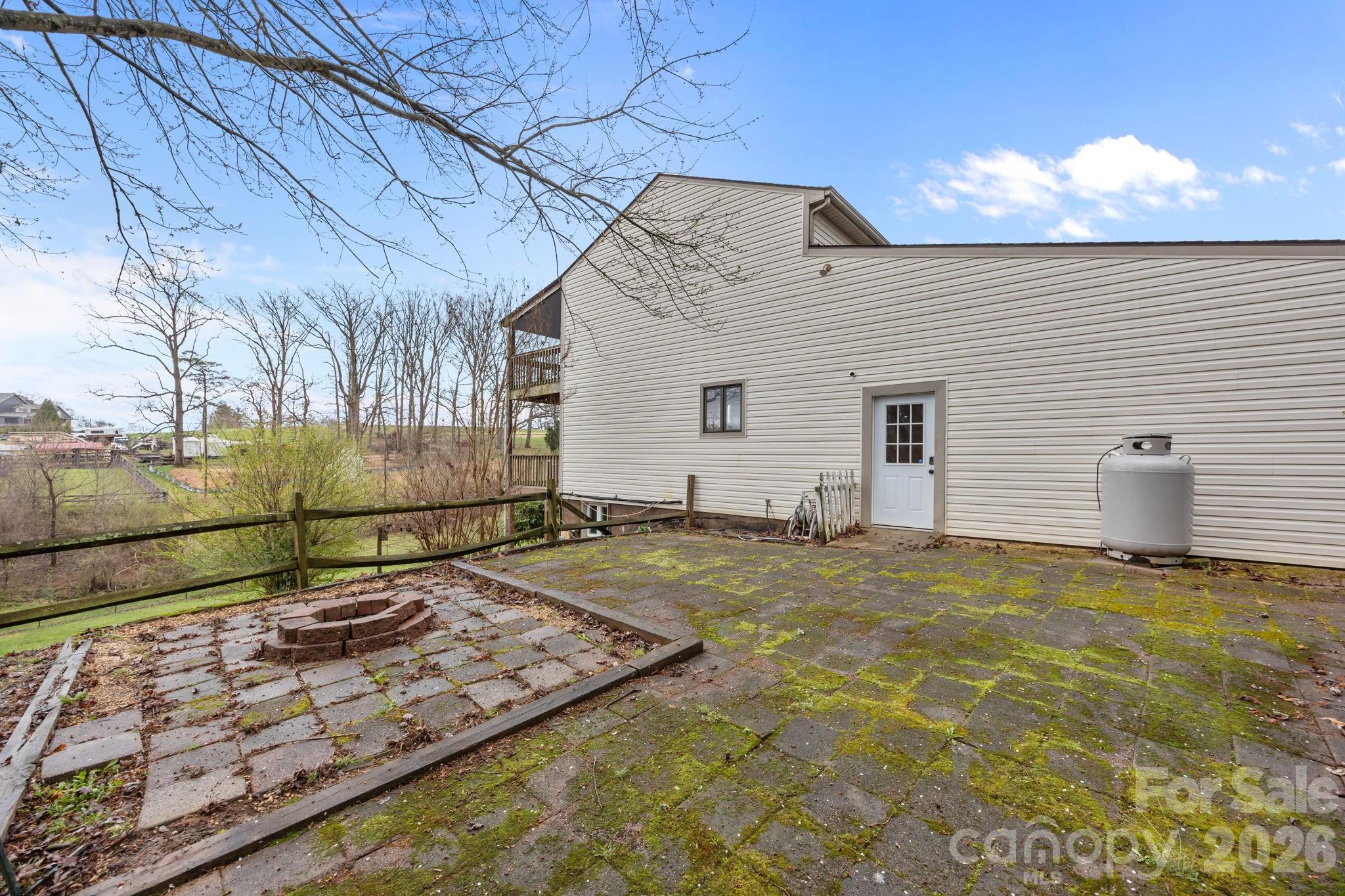 234 Justice Ridge Road Candler NC 28715
