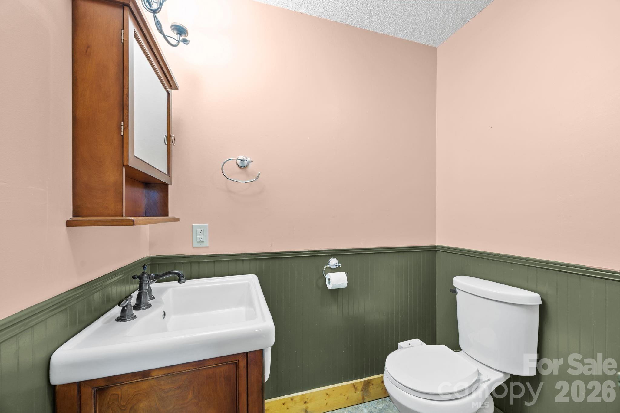 234 Justice Ridge Road Candler NC 28715