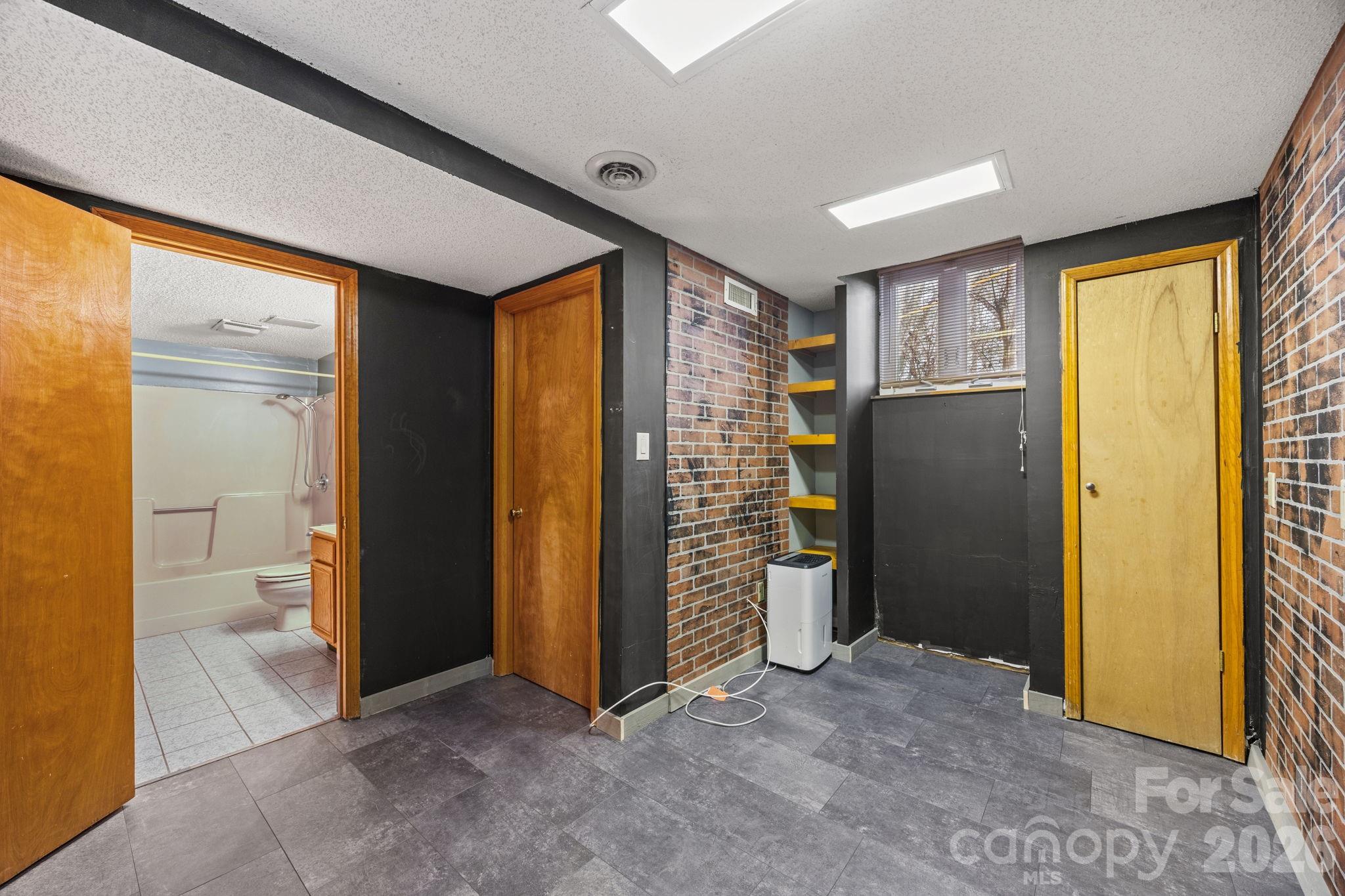 234 Justice Ridge Road Candler NC 28715