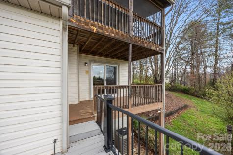 234 Justice Ridge Road Candler NC 28715
