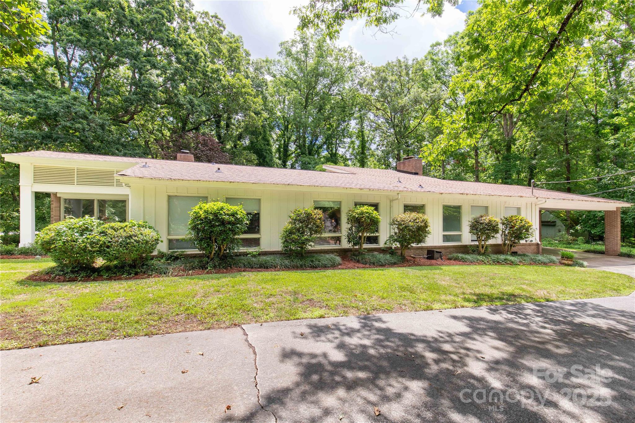 981 Sherwood Circle Lancaster SC 29720