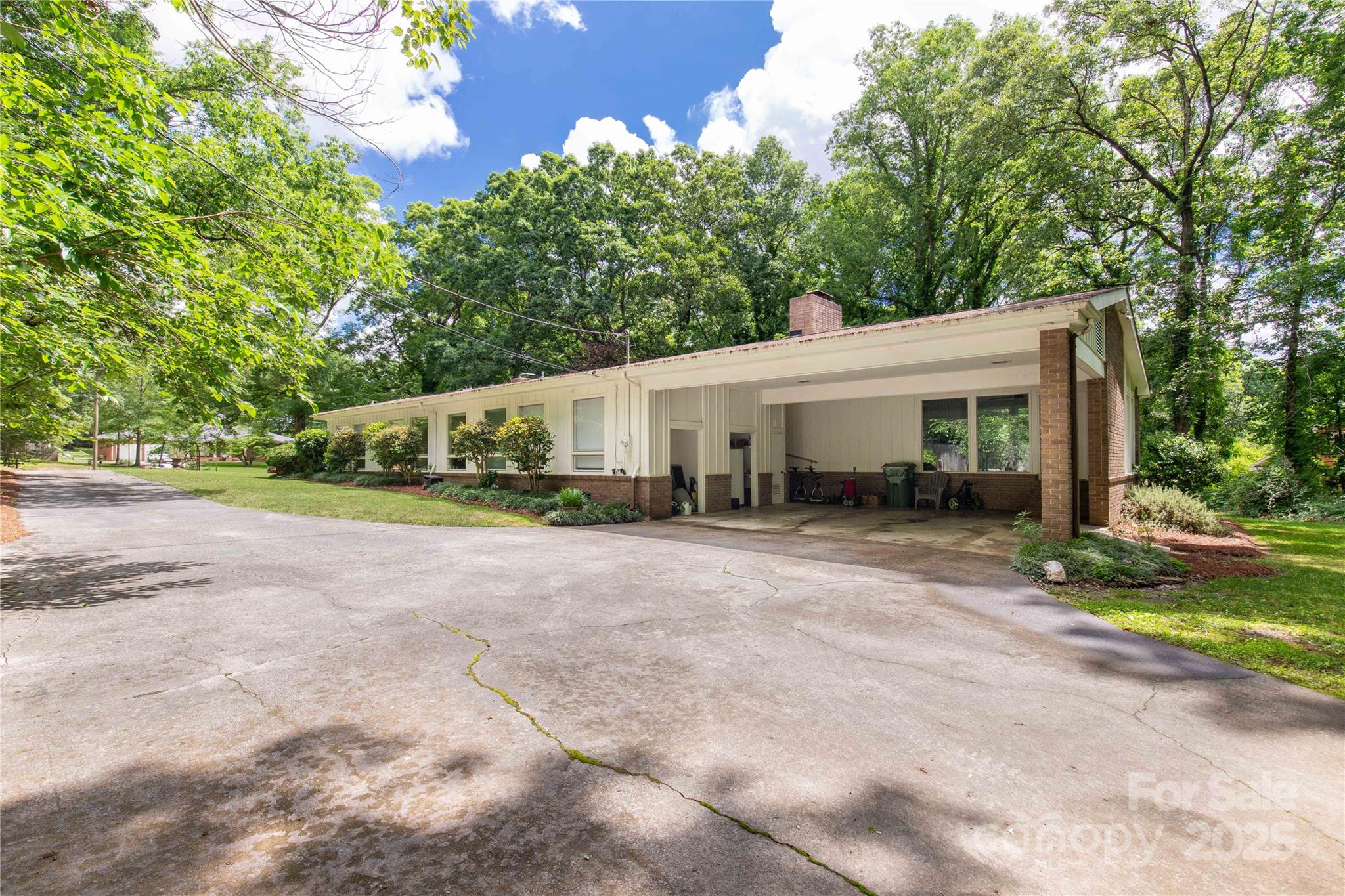 981 Sherwood Circle Lancaster SC 29720