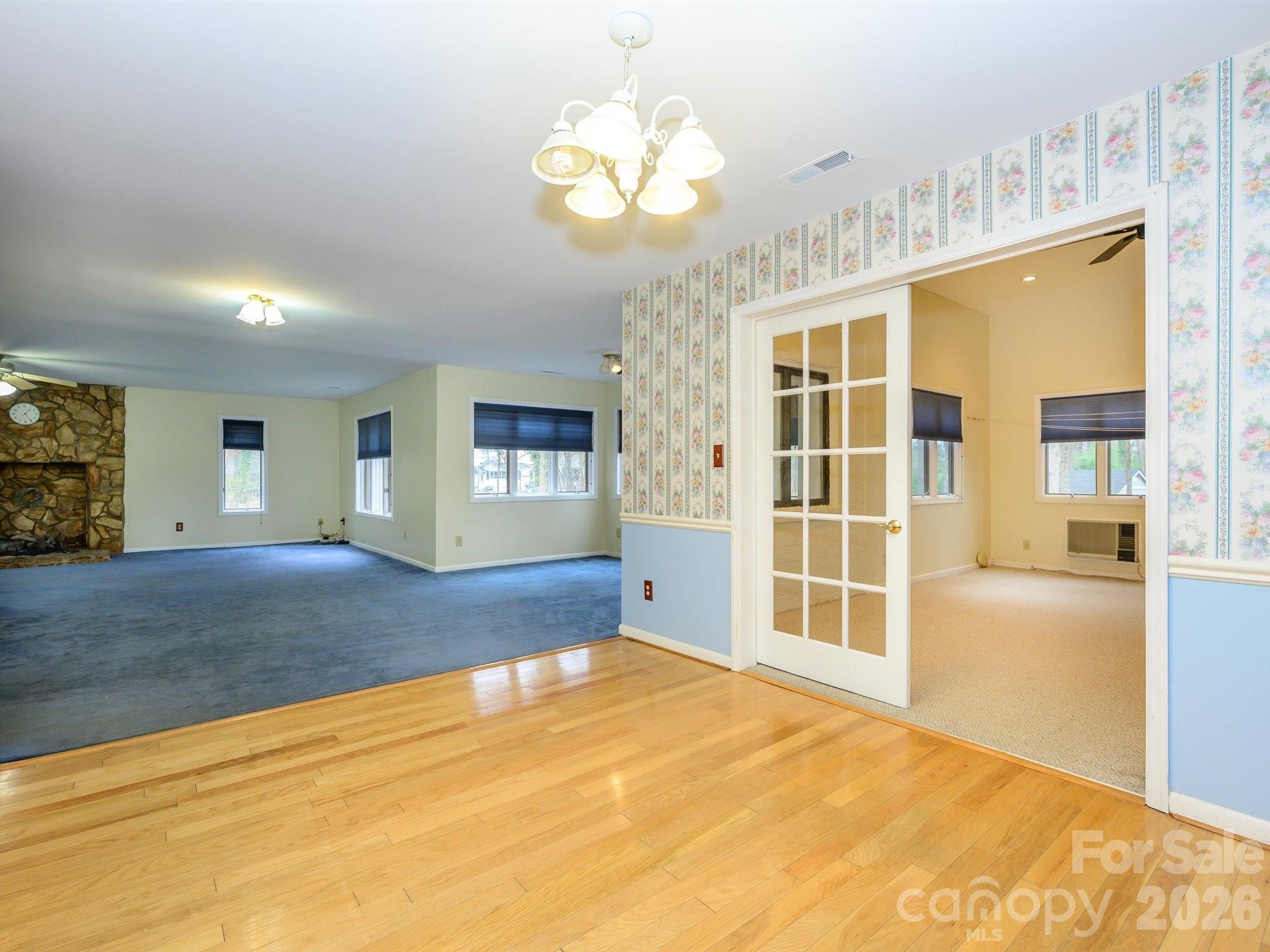 7600 Wallace Lane Charlotte NC 28212