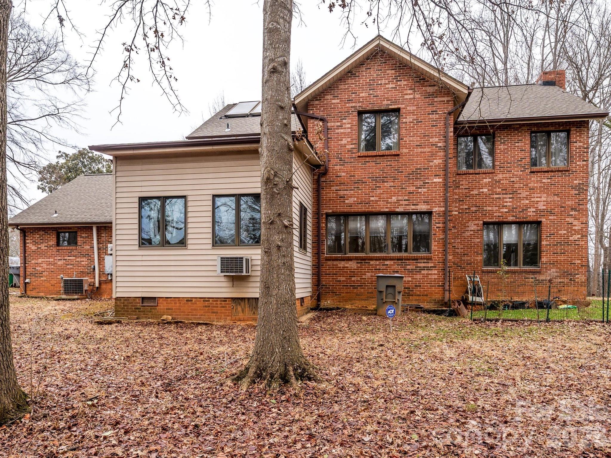 7600 Wallace Lane Charlotte NC 28212