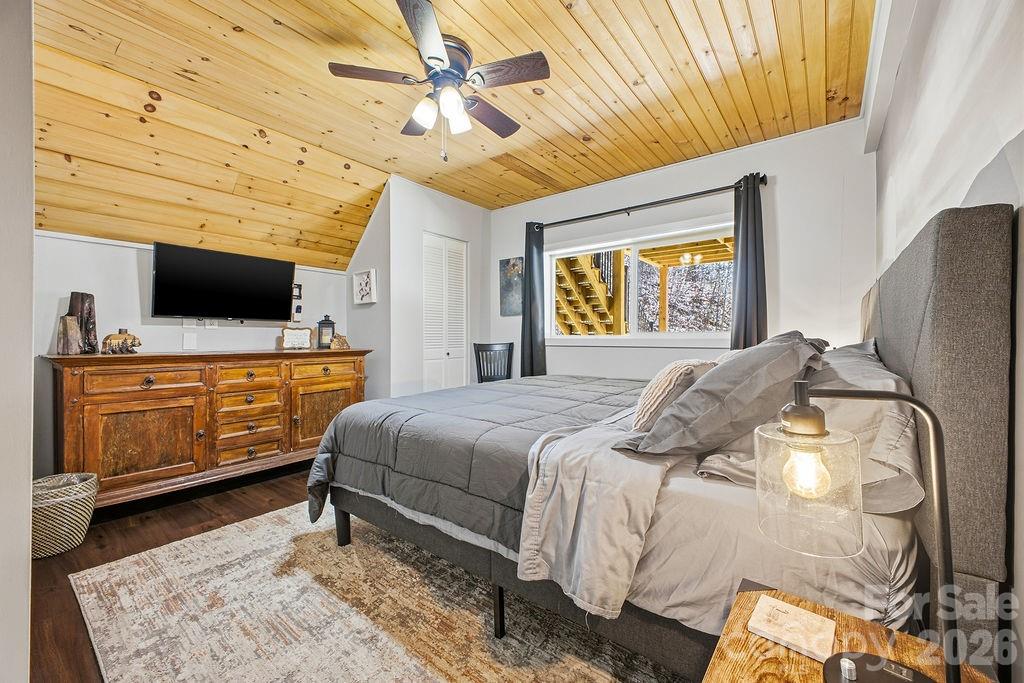 3138 Buffalo Creek Road Lake Lure NC 28746