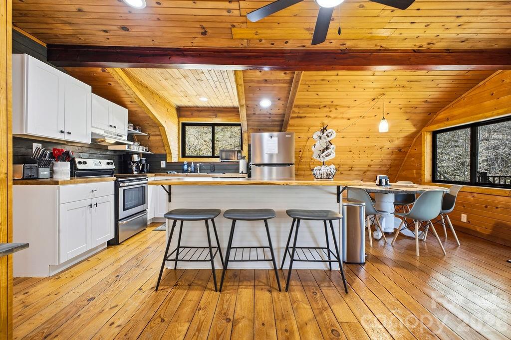 3138 Buffalo Creek Road Lake Lure NC 28746