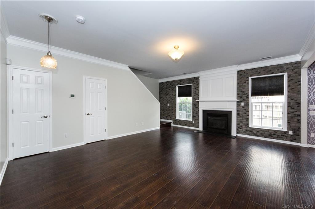 11714 Harsworth Lane Charlotte NC 28277