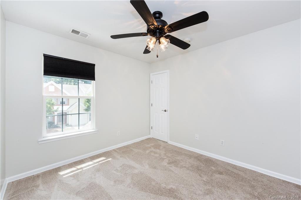 11714 Harsworth Lane Charlotte NC 28277