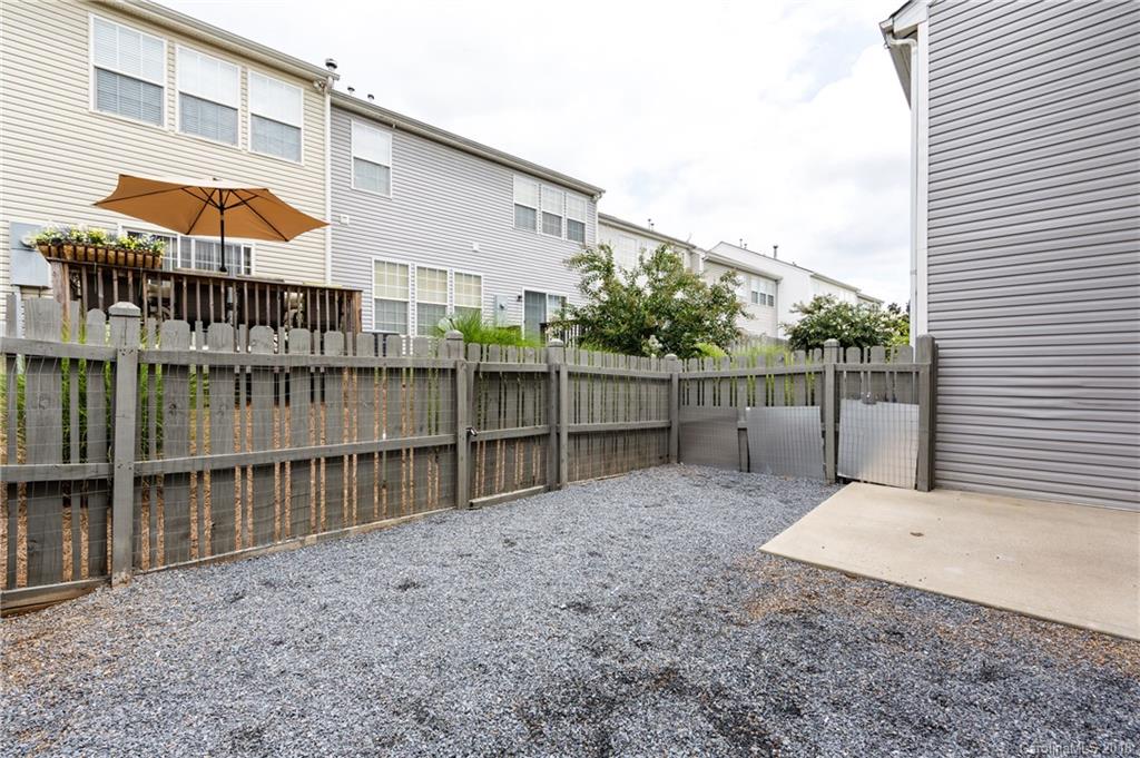 11714 Harsworth Lane Charlotte NC 28277