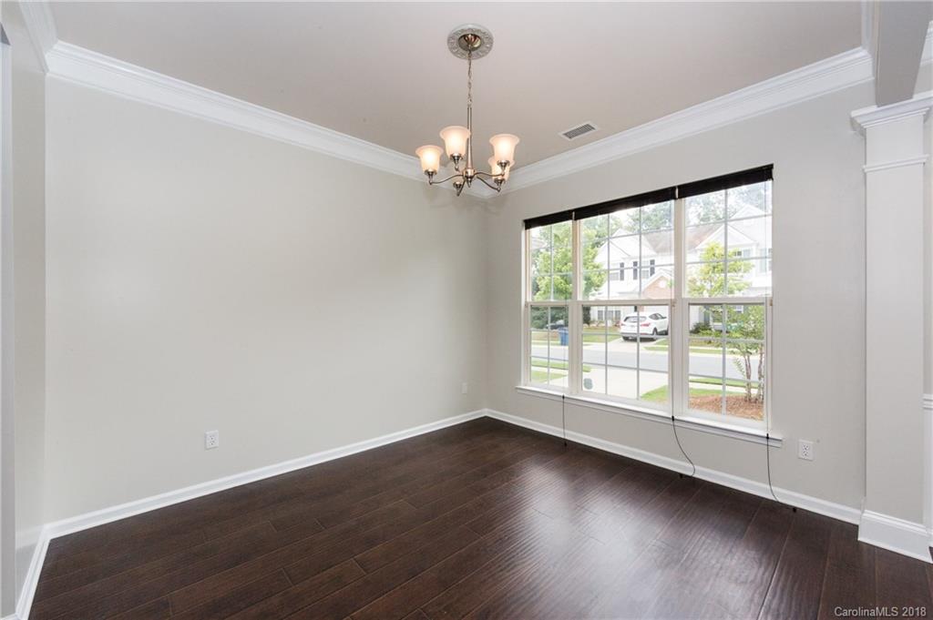 11714 Harsworth Lane Charlotte NC 28277