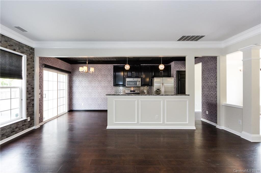 11714 Harsworth Lane Charlotte NC 28277