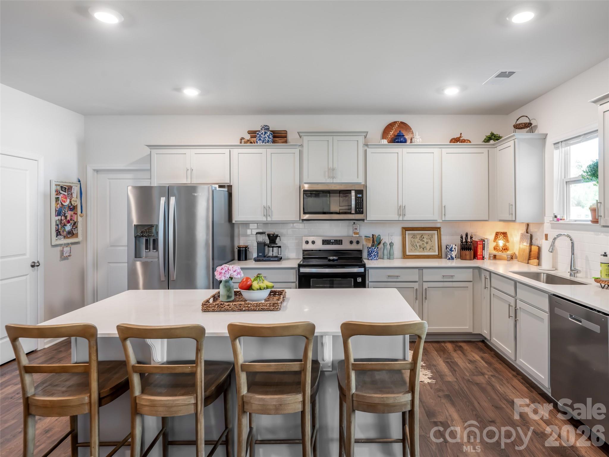 596 Country Oak Drive Asheville NC 28804