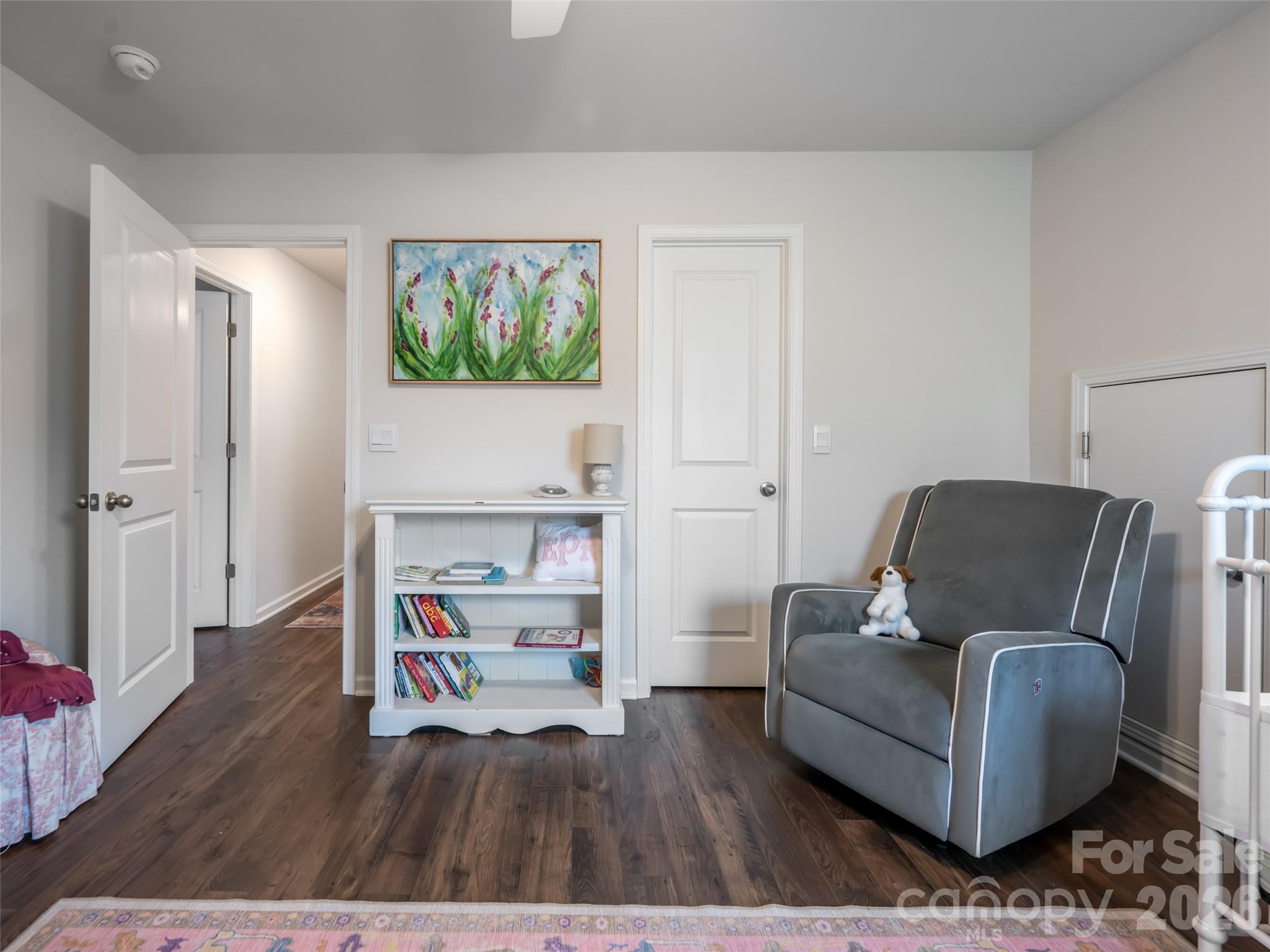 596 Country Oak Drive Asheville NC 28804