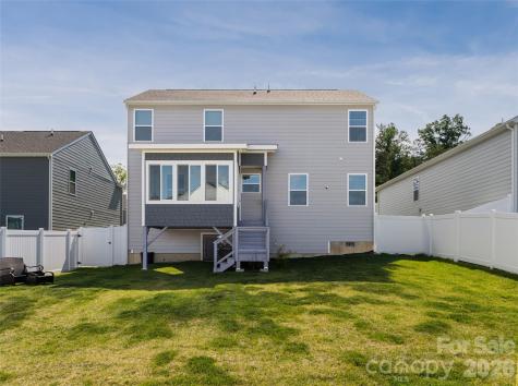 596 Country Oak Drive Asheville NC 28804