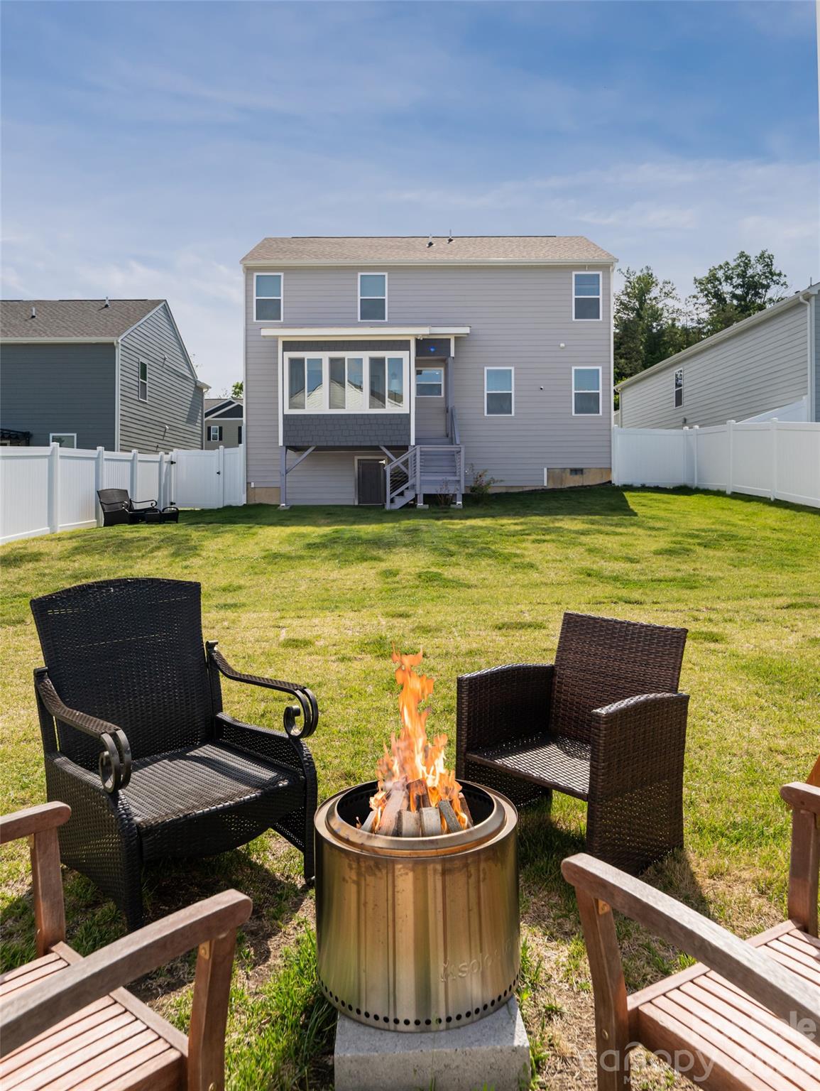 596 Country Oak Drive Asheville NC 28804