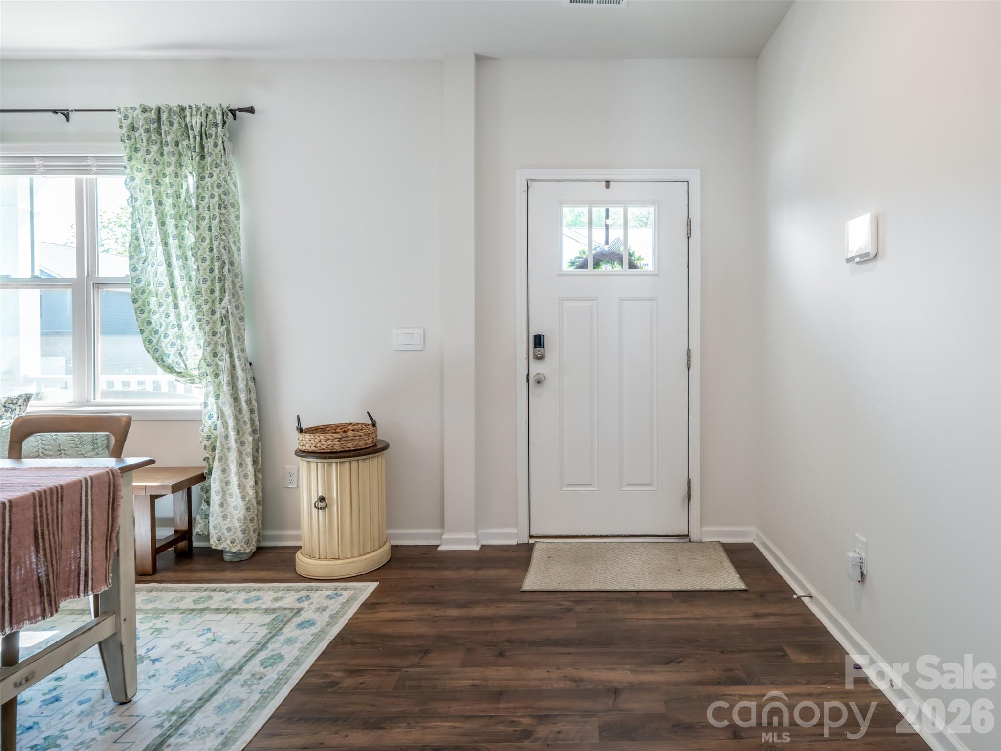 596 Country Oak Drive Asheville NC 28804