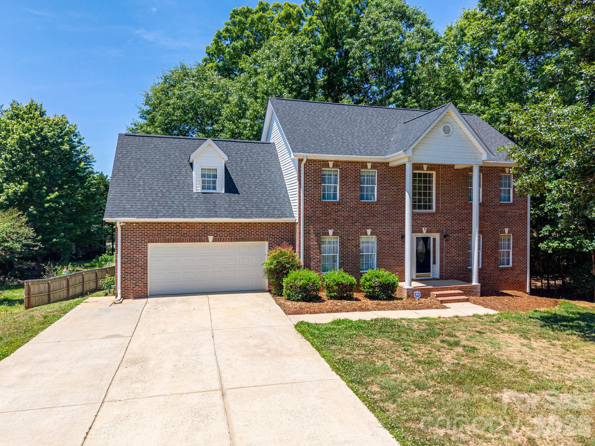 1535 20th Avenue Place NE Hickory NC 28601