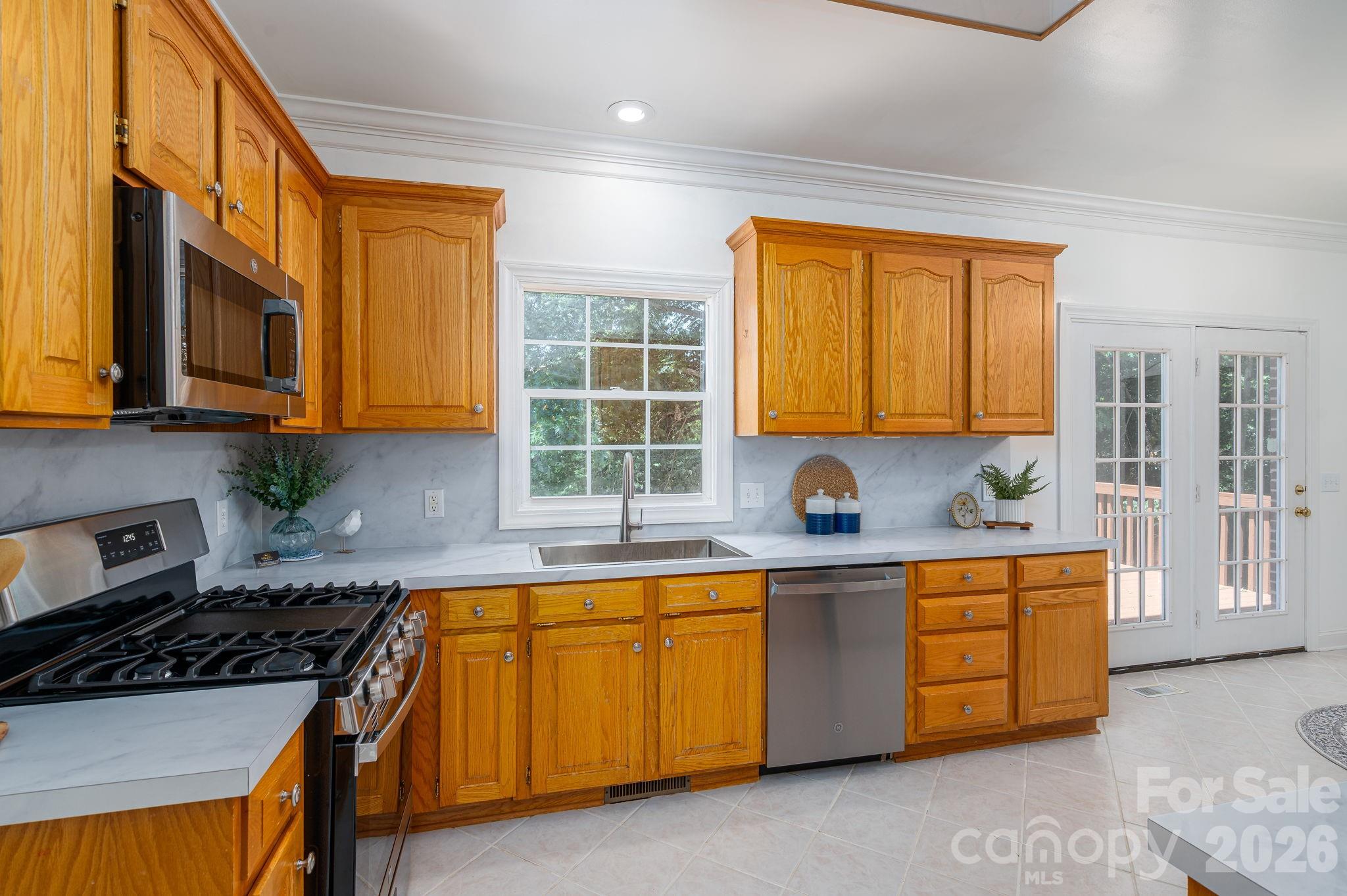 1535 20th Avenue Place NE Hickory NC 28601