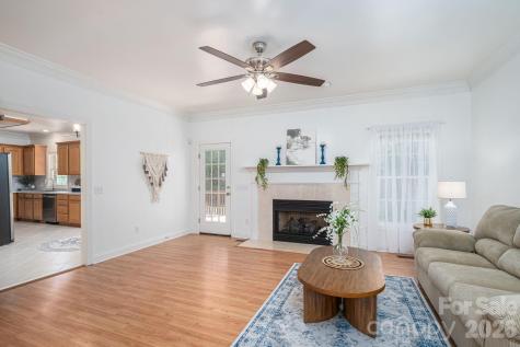 1535 20th Avenue Place NE Hickory NC 28601