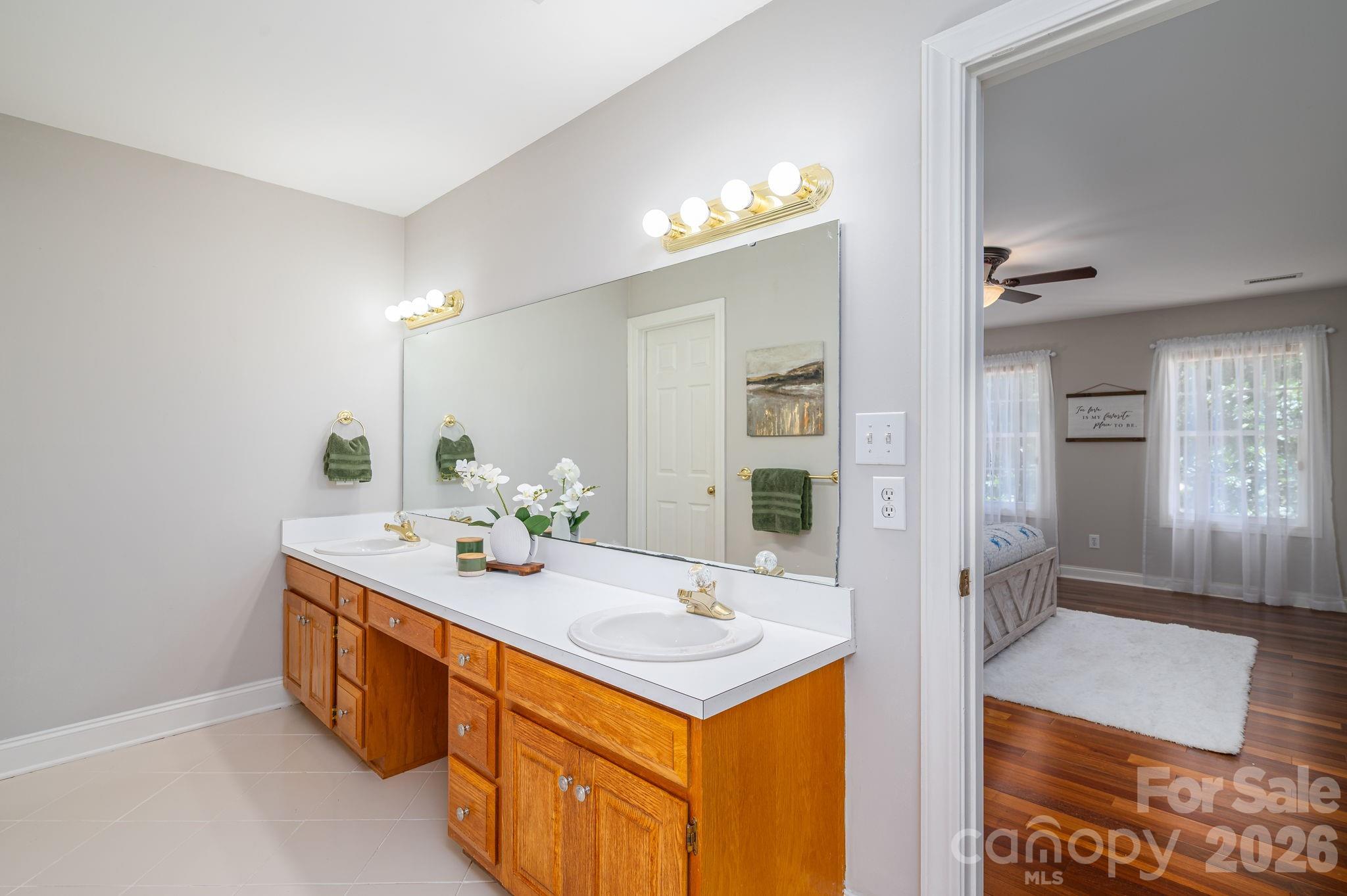 1535 20th Avenue Place NE Hickory NC 28601
