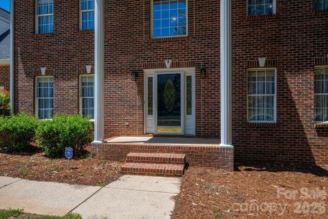 1535 20th Avenue Place NE Hickory NC 28601
