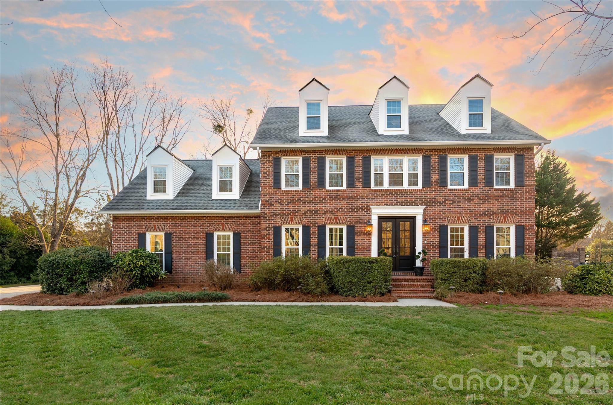 5512 Bellerive Court Charlotte NC 28277