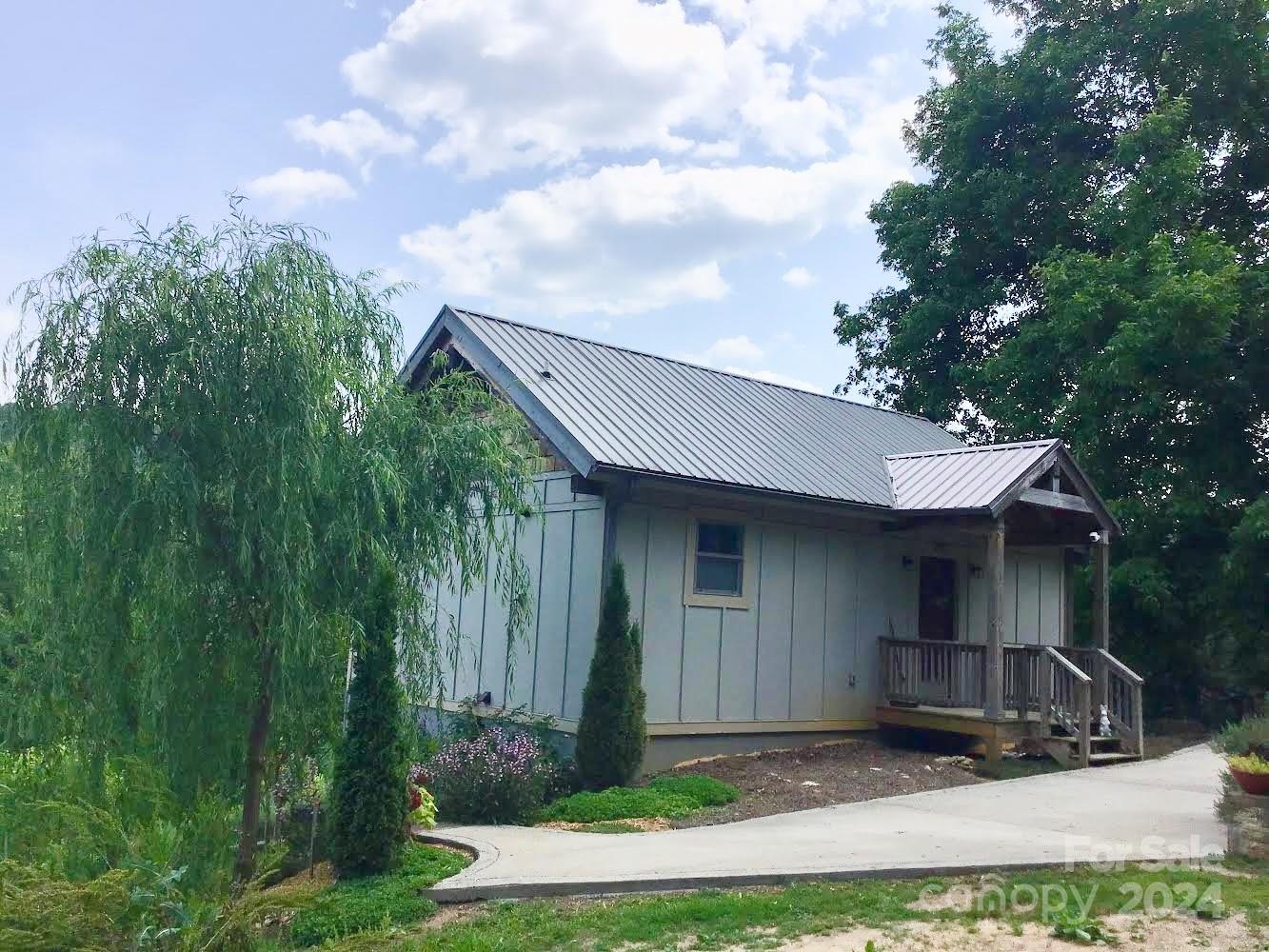 2217 Silvers Welch Road Old Fort NC 28762