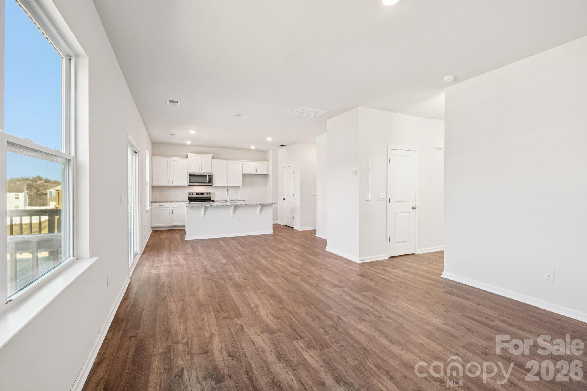 576 Country Oak Drive Asheville NC 28804