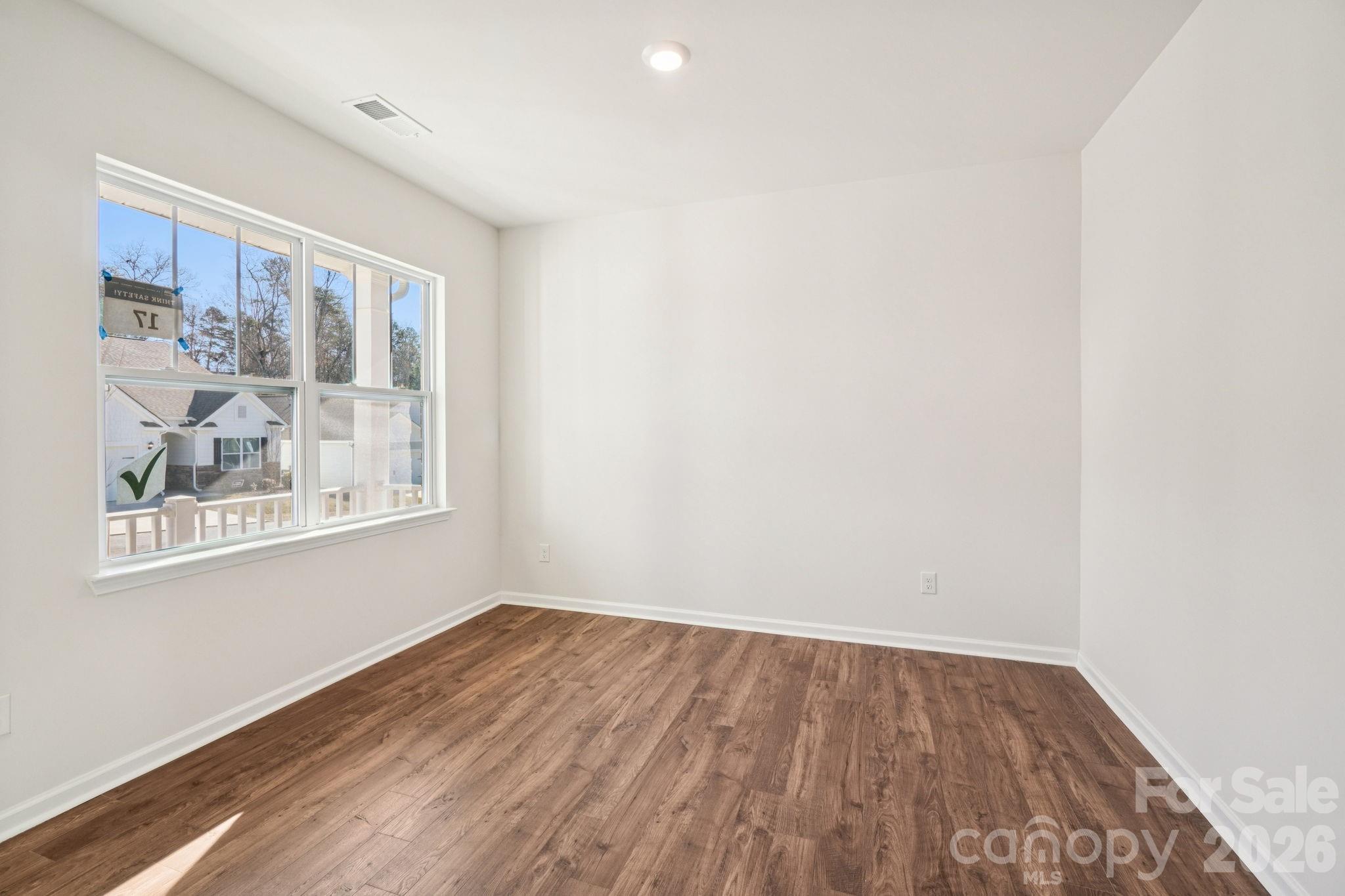 576 Country Oak Drive Asheville NC 28804