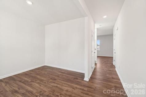 576 Country Oak Drive Asheville NC 28804