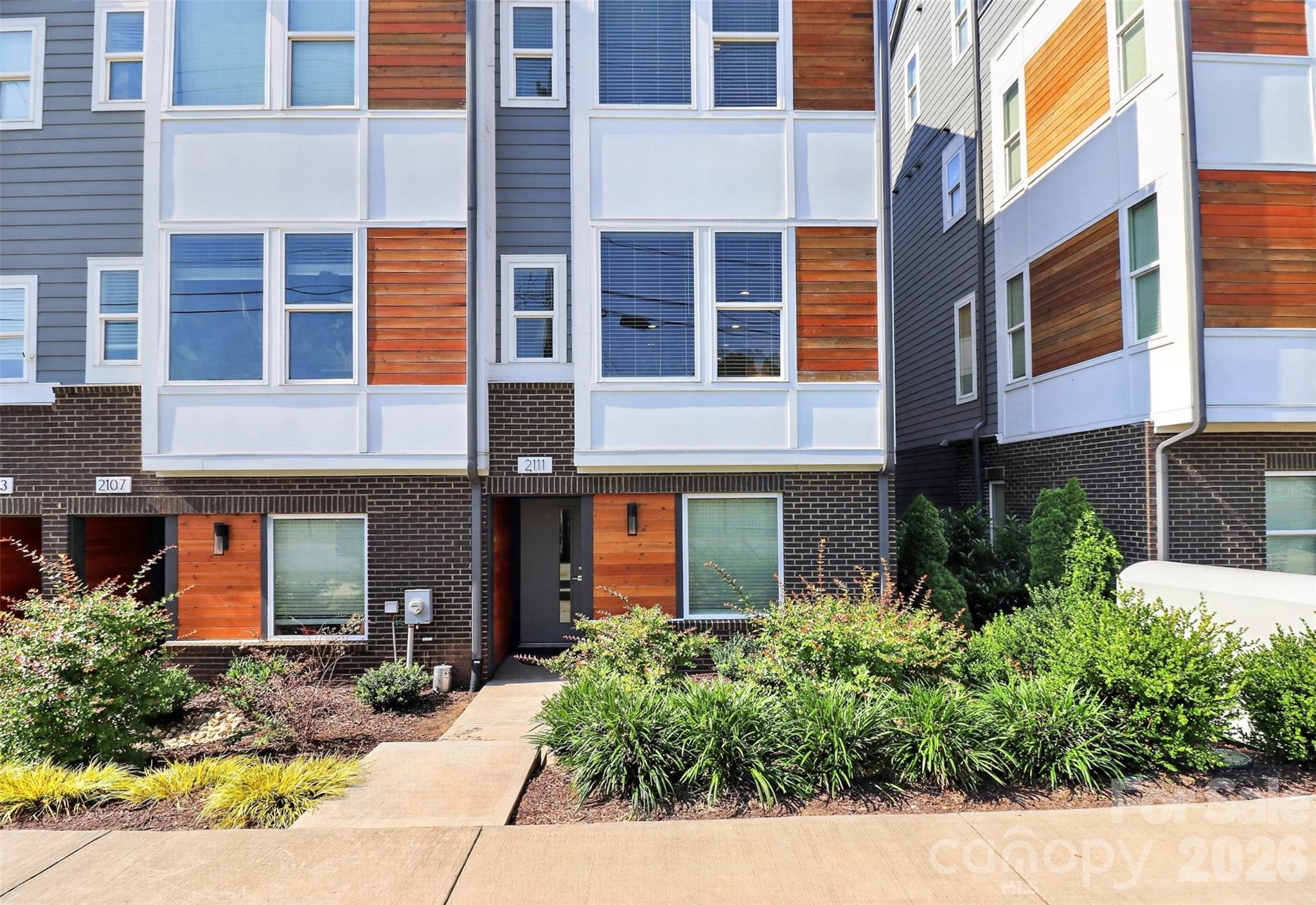 2111 Isom Street Charlotte NC 28208