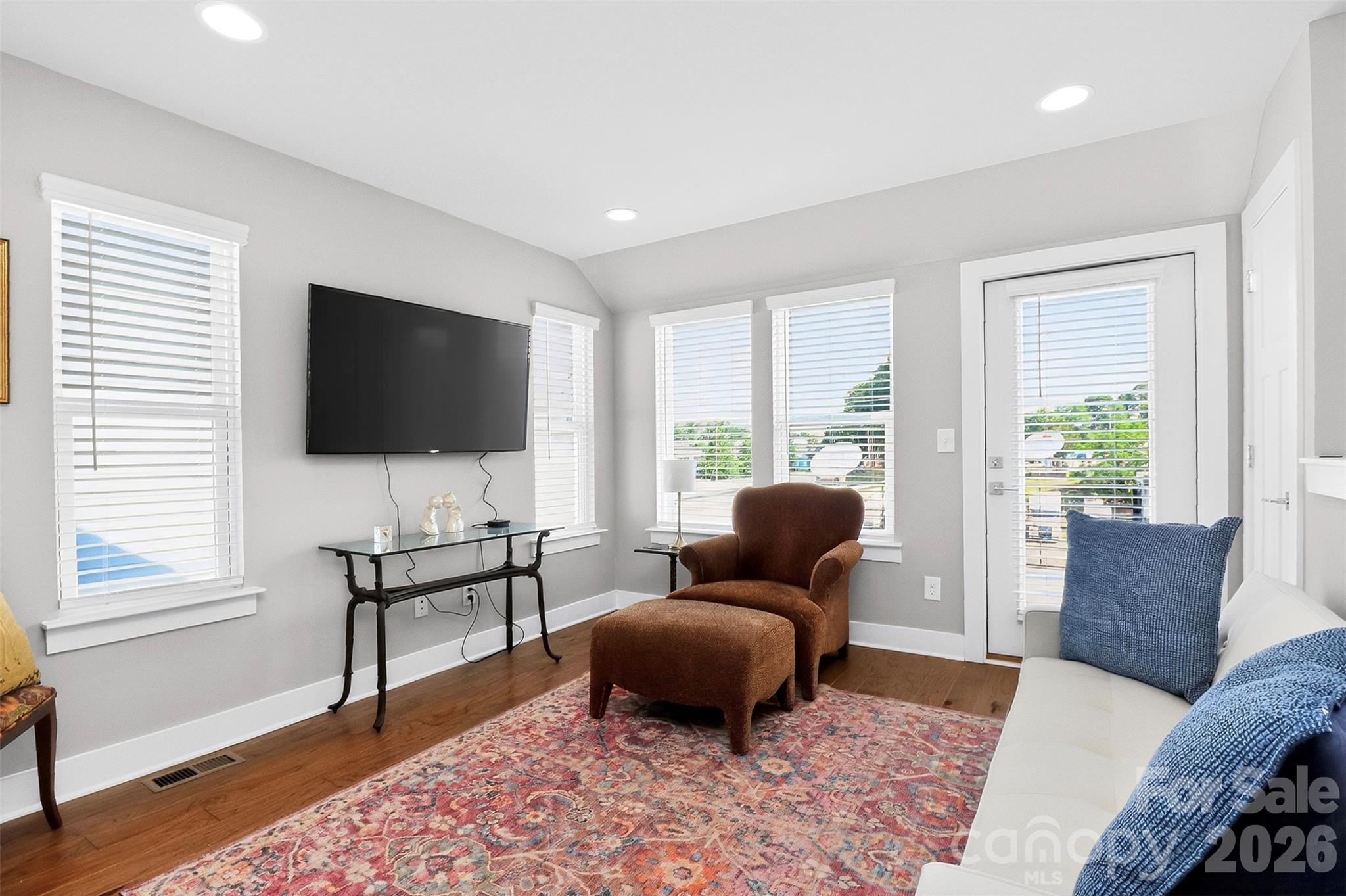 2111 Isom Street Charlotte NC 28208