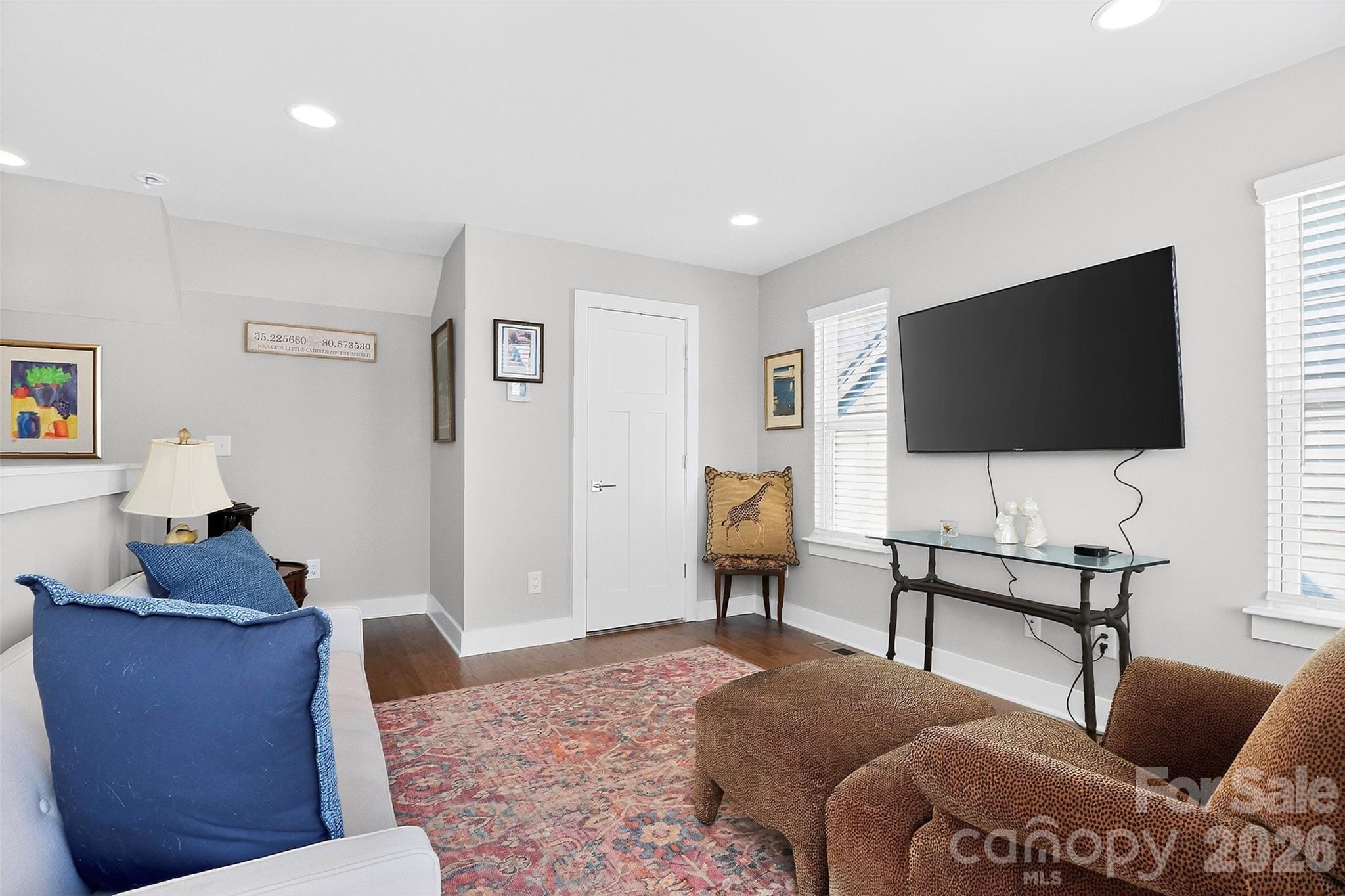 2111 Isom Street Charlotte NC 28208