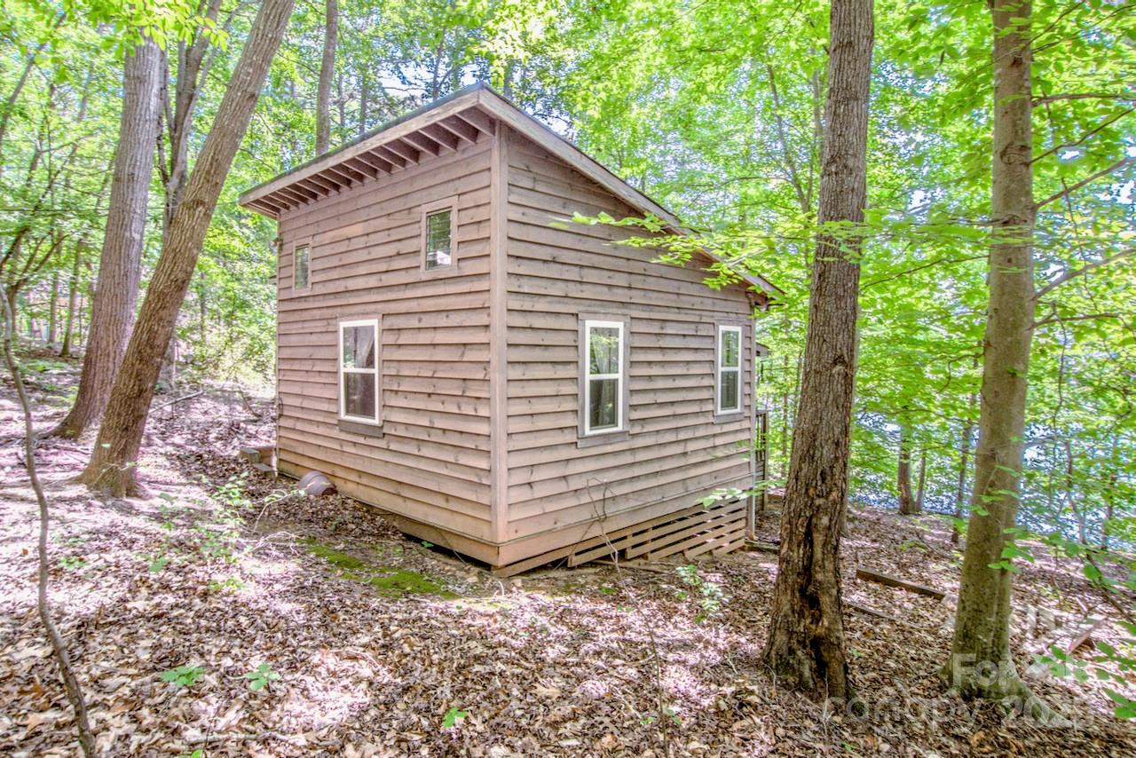 127 Melrose Lane Mooresville NC 28117