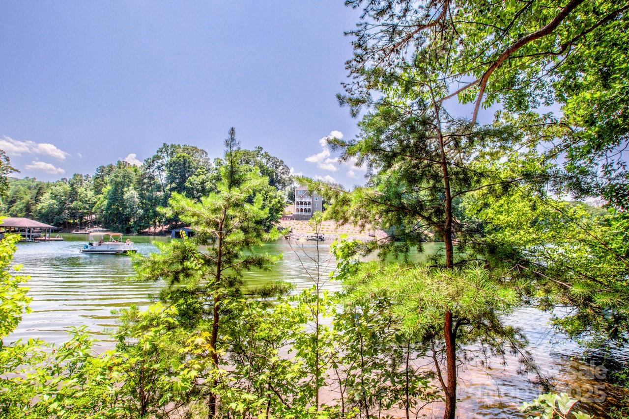 127 Melrose Lane Mooresville NC 28117