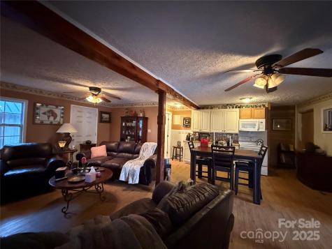 201 Mountain Vista Road Canton NC 28716