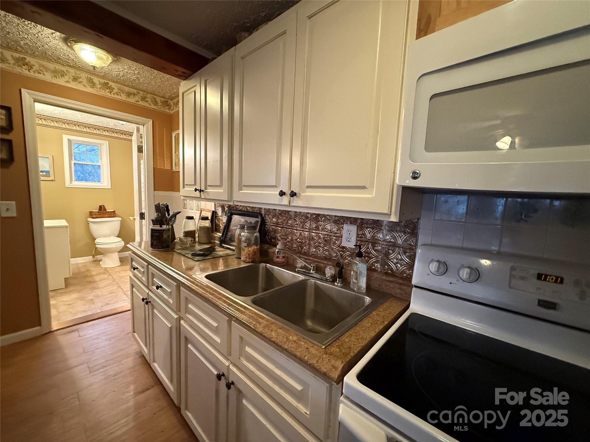 201 Mountain Vista Road Canton NC 28716