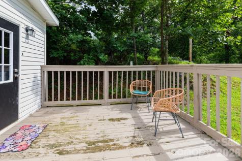 205 Sleepy Hollow Drive Mars Hill NC 28754