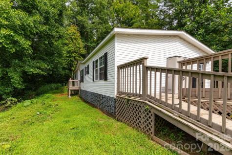 205 Sleepy Hollow Drive Mars Hill NC 28754