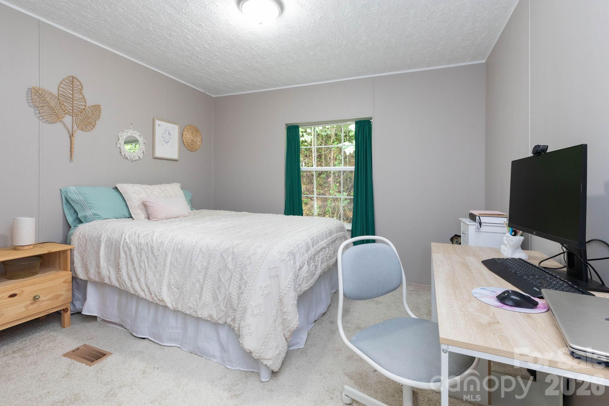 205 Sleepy Hollow Drive Mars Hill NC 28754