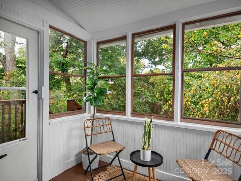 197 Brucemont Circle Asheville NC 28806