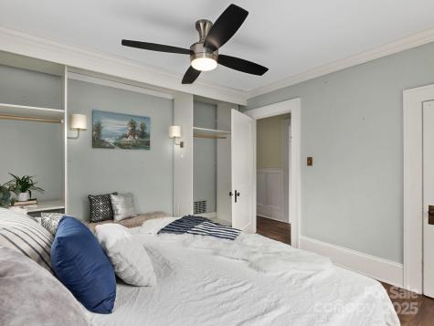 197 Brucemont Circle Asheville NC 28806