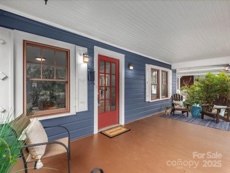 197 Brucemont Circle Asheville NC 28806