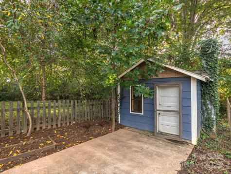 197 Brucemont Circle Asheville NC 28806