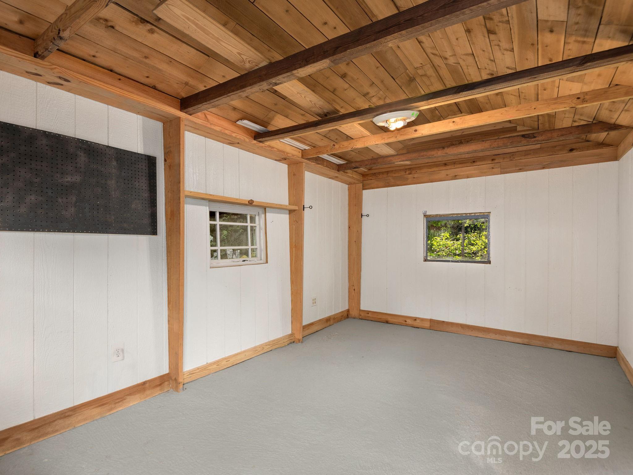 197 Brucemont Circle Asheville NC 28806