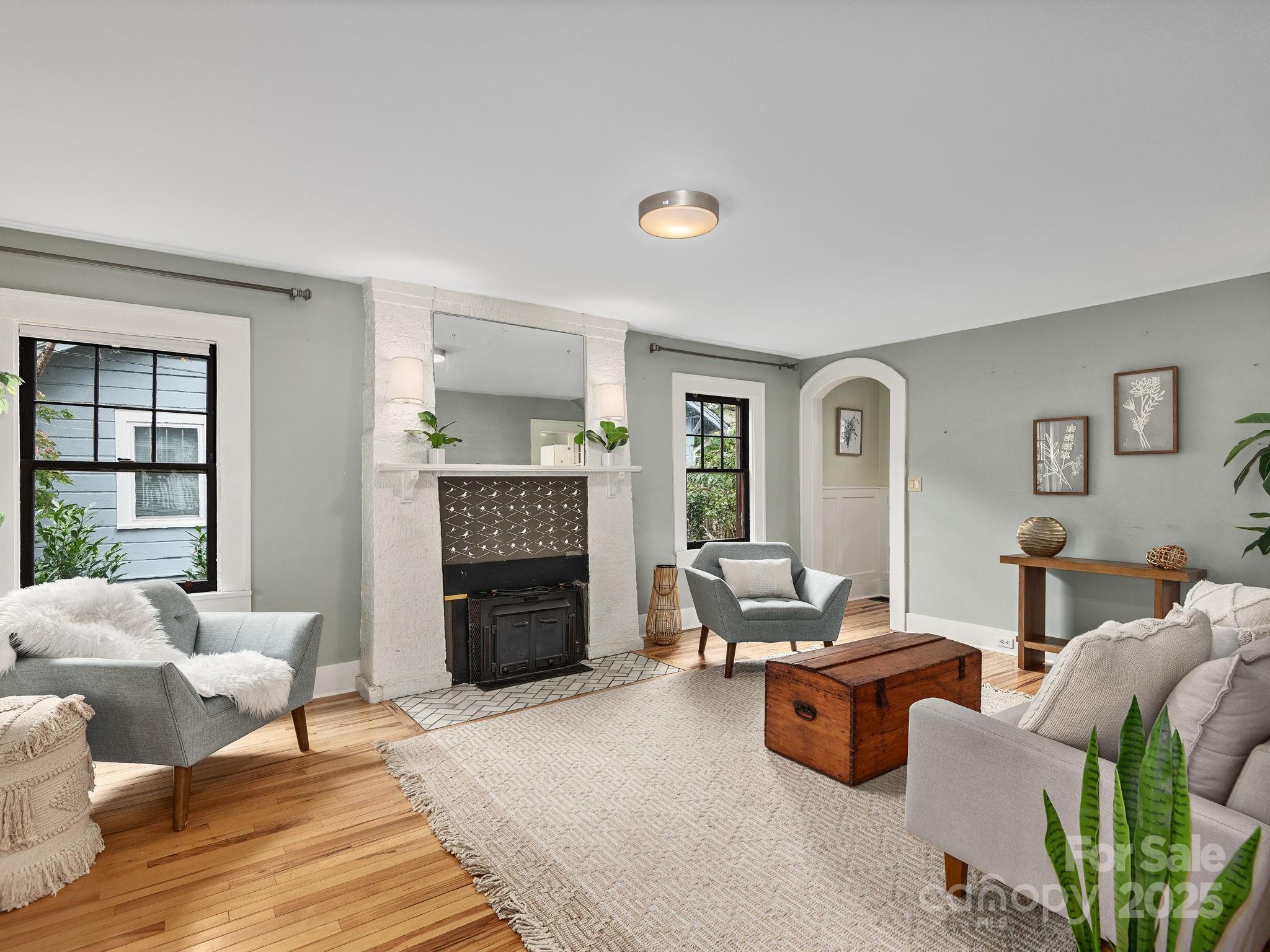 197 Brucemont Circle Asheville NC 28806