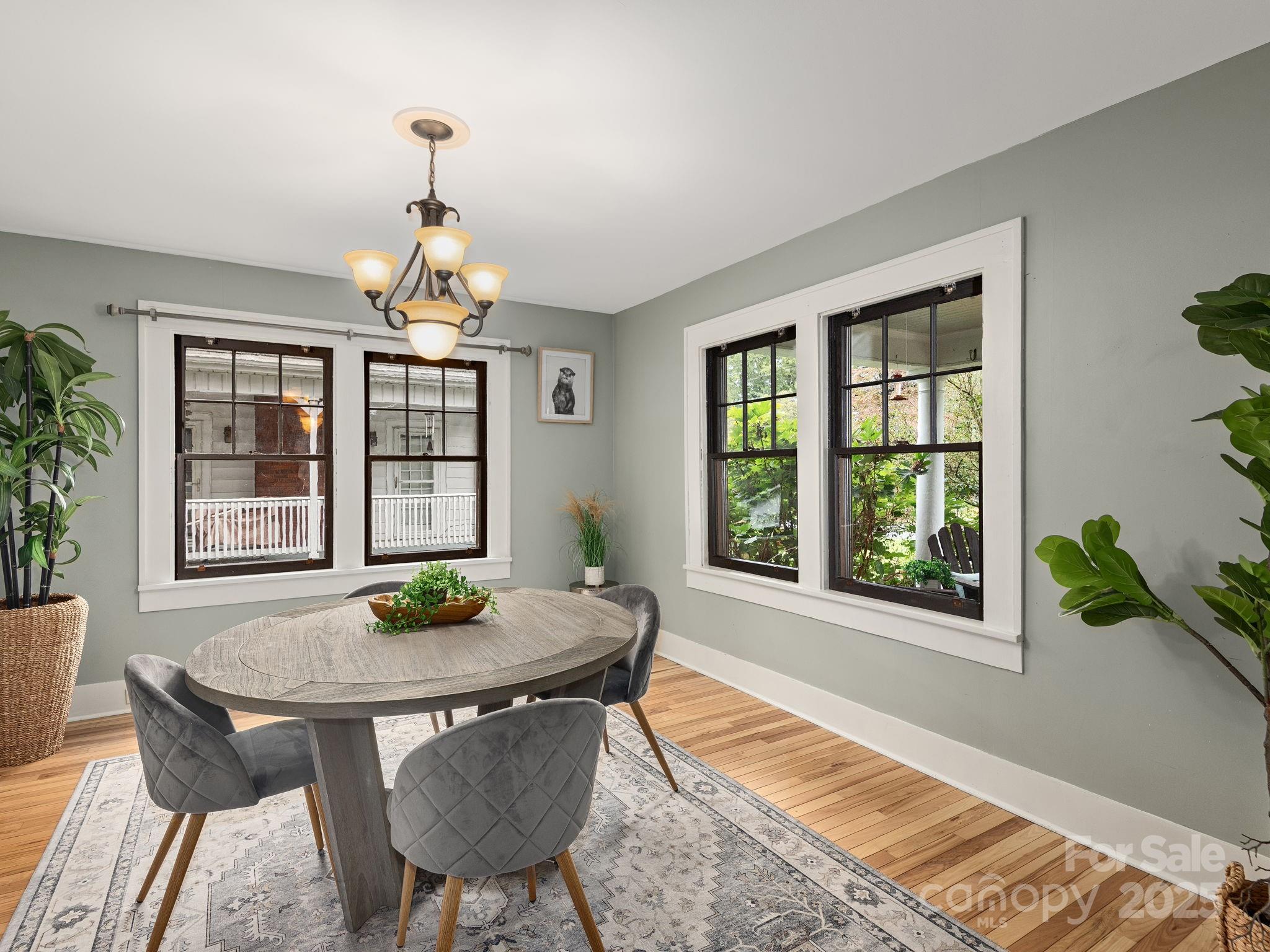 197 Brucemont Circle Asheville NC 28806