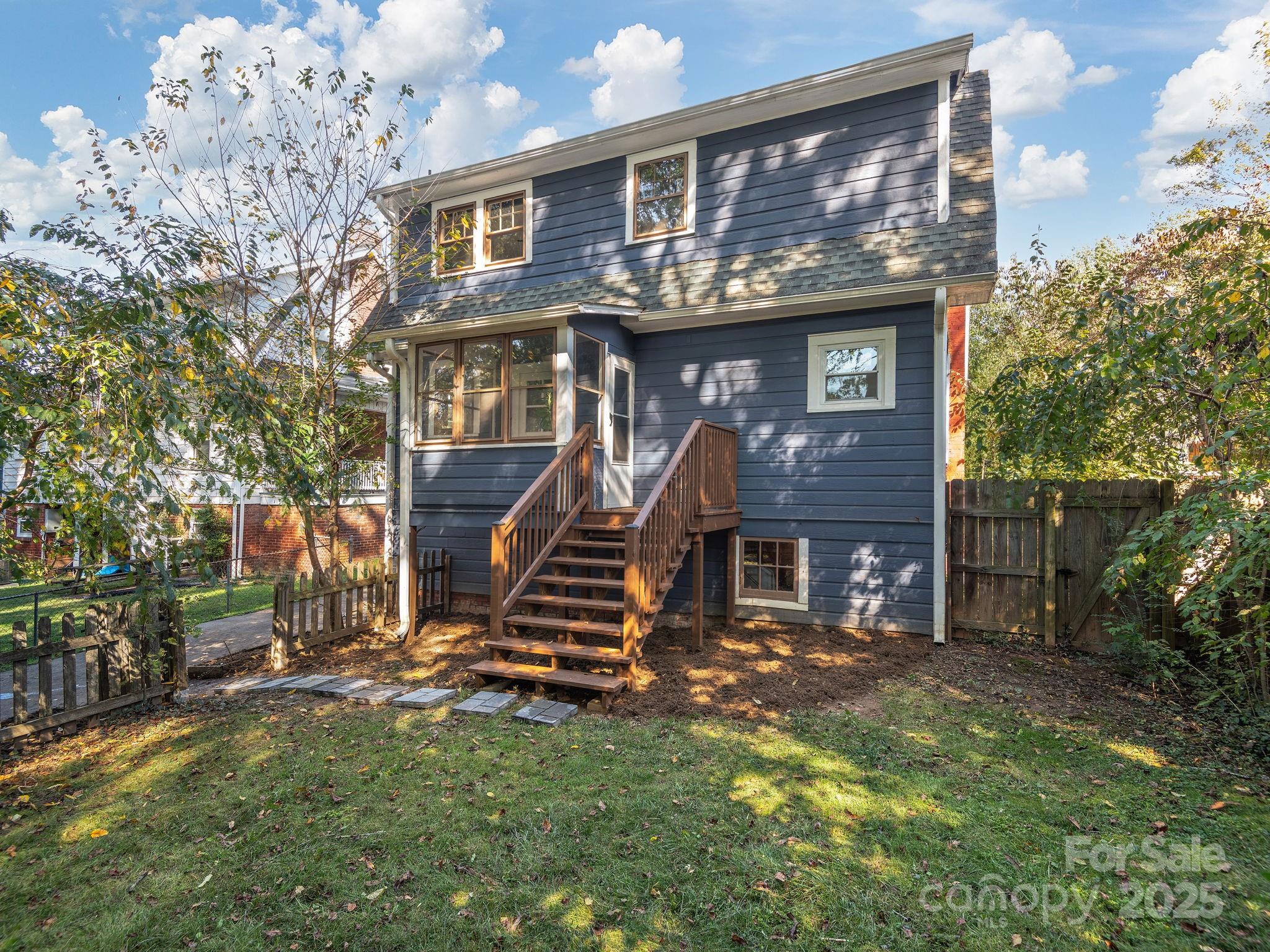 197 Brucemont Circle Asheville NC 28806